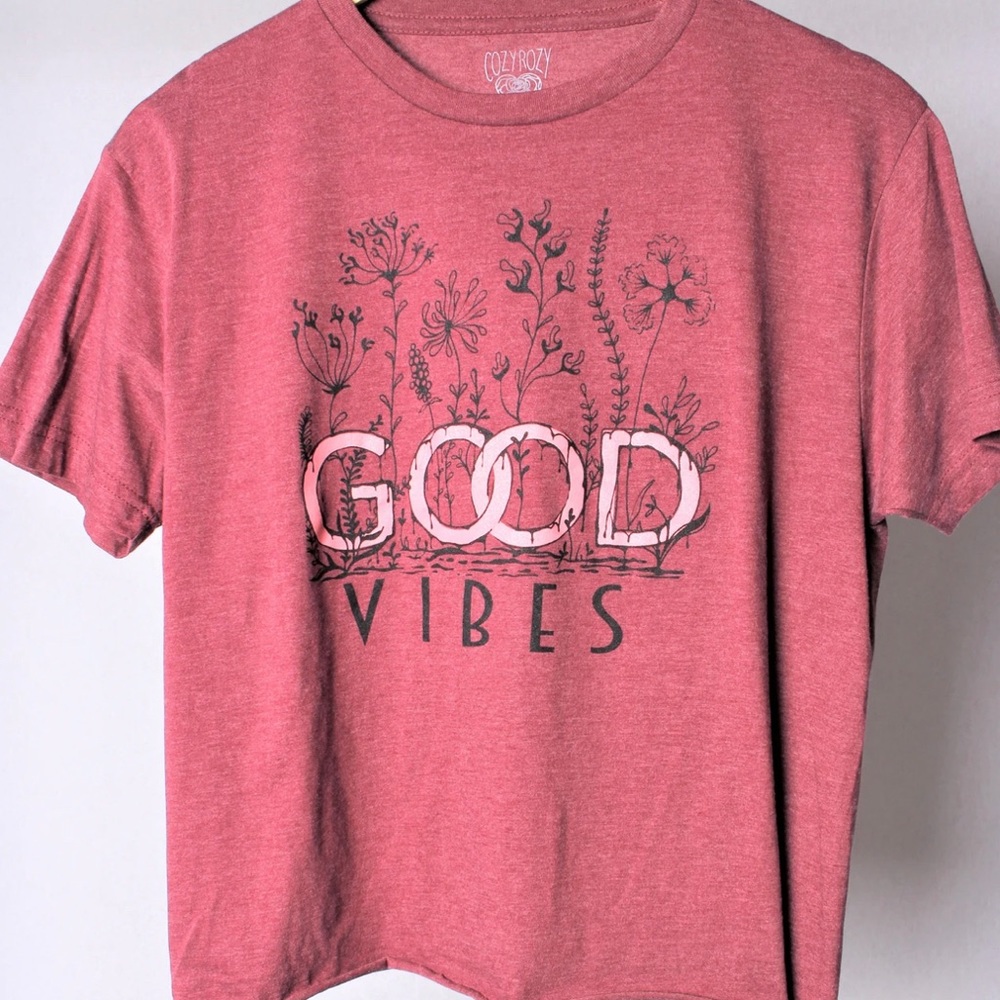 Women’s crop short sleeve round neck printed top